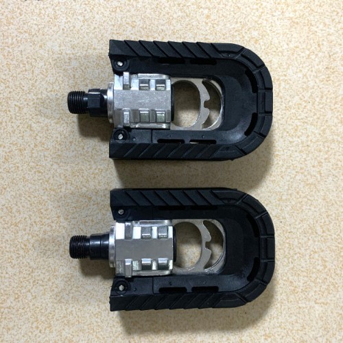Mtsooning 1Pair Mountain Bike Pedals Aluminum Alloy Folding Pedal Bicycle Pedal Labor-saving With Safety Reflective Sheet Bicycle Parts